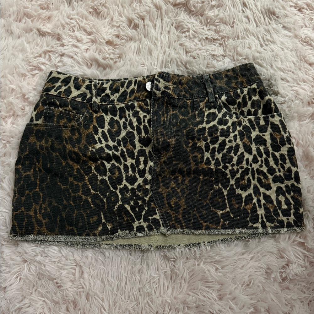 Mini denim leopard print skirt